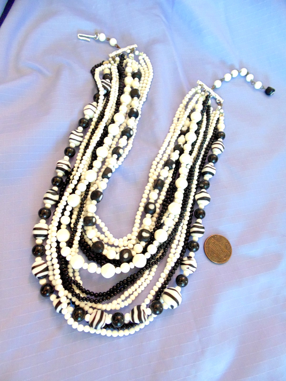 Vtg 50s Black White Art Glass Bead Bib Necklace 16 Strand Multi Shapes Sizes 18"